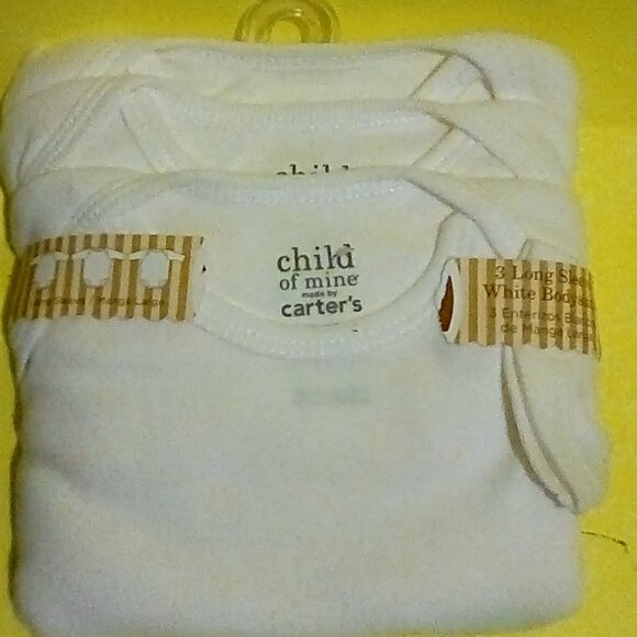 Baby shower bundle Little Traveler pink  blanket onesies & bow - Picture 8 of 9